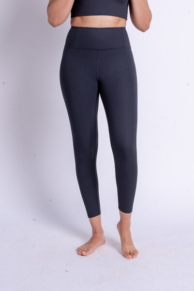 Girlfriend Collective Leggins - High-Rise Rib 7/8 von Girlfriend Collective