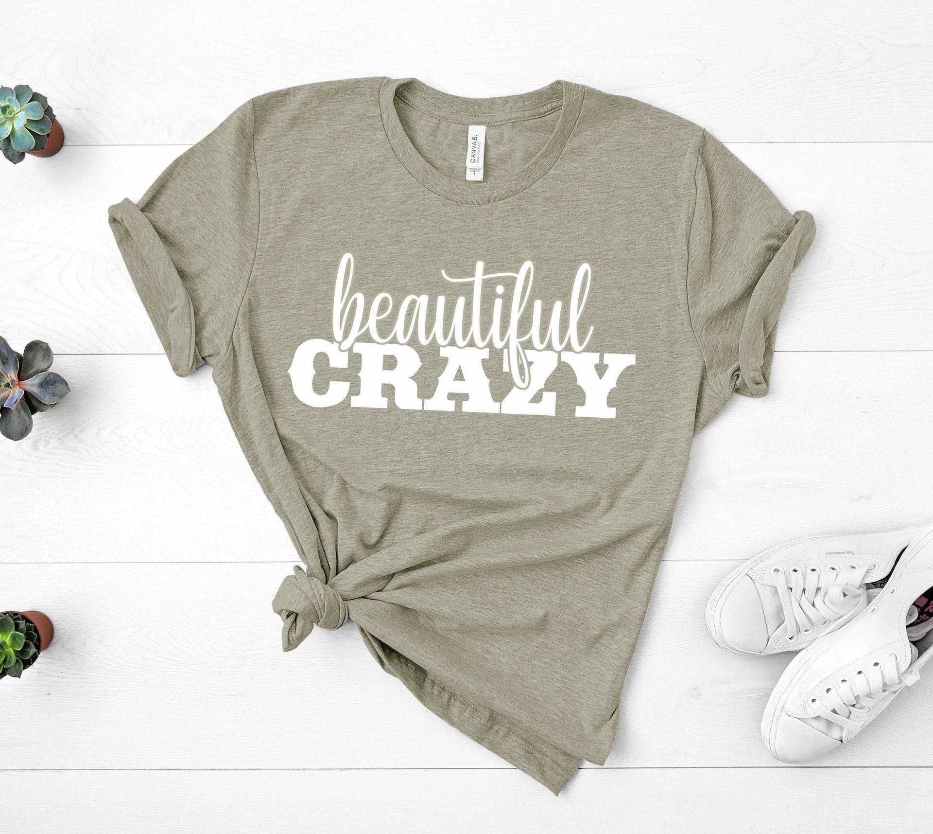 Schönes Verrücktes Shirt, Country Musik Shirt Konzert T-Shirt Girl Mädchen Festival Damen Shirts von GirliesGalore