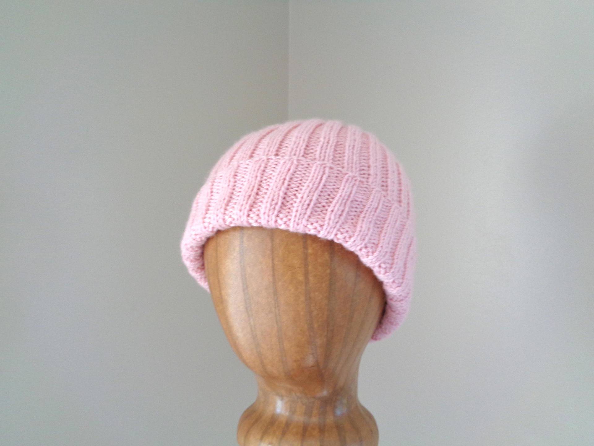 Damen Kaschmir Mütze, Hellrosa, Handgestrickte Beanie Luxus Strickmütze, Schicke Wintermode, Teenager Mädchen, Großmutter Geschenk von GirlpowerKnits