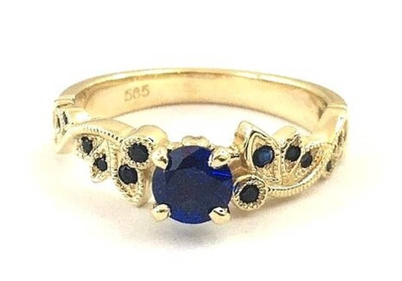 Blatt Blauer Saphir Ring Rund Edelstein Blätter Band in 14K Gelbgold von Gispandiamonds