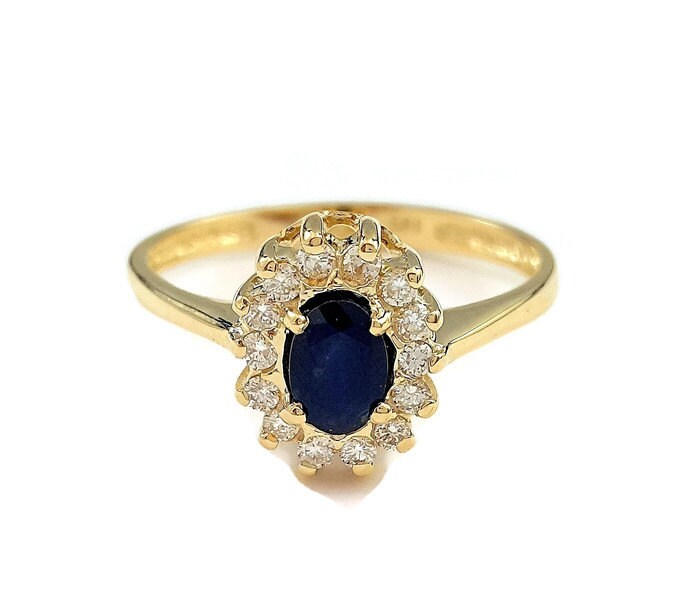 Blauer Saphir Ring, Prinzessin Diana Verlobungsring, Jubiläumsring, Ehering, Edelstein Oval Diamant Ring von Gispandiamonds