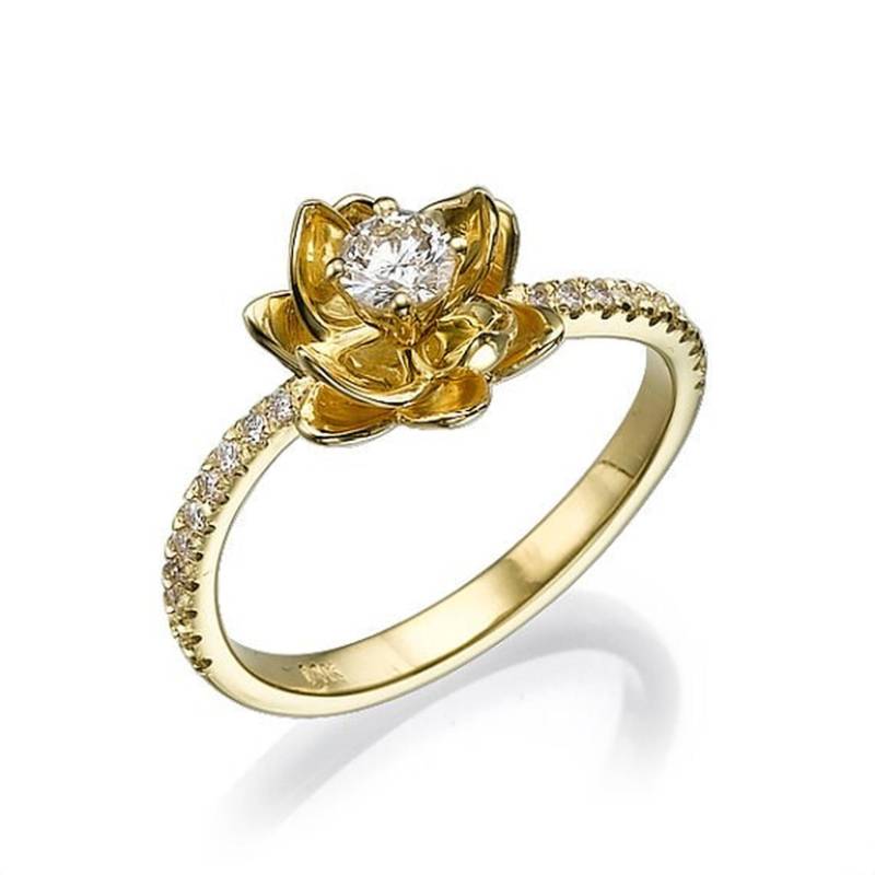 Handgemachte Schmuck Blume Moissanit Diamant Ring 14K Gelbgold von Gispandiamonds