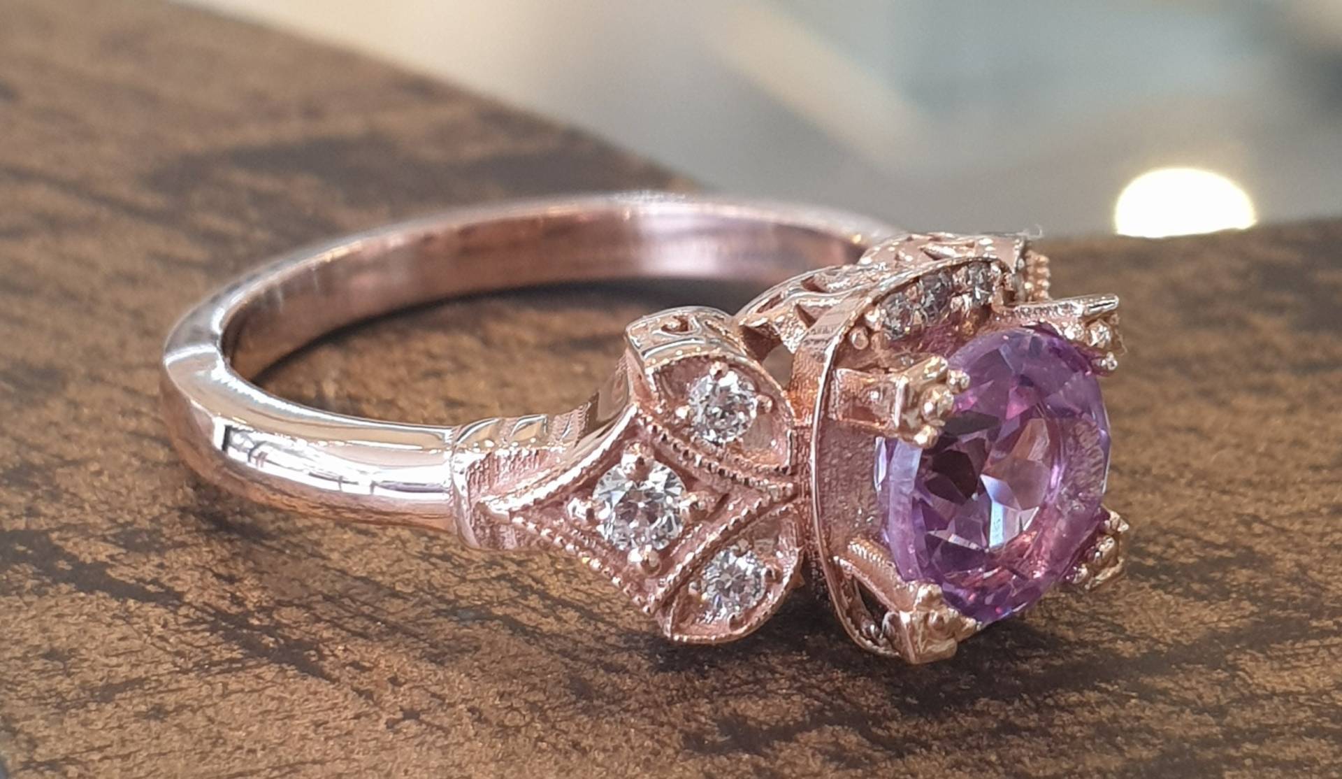 Verlobungsringe Vintage Rosegold Alexandrit Weiß Diamanten Handgemachte Einzigartige Verlobungsring Versprechen Statement Jahrestag Ring Für Frauen von Gispandiamonds