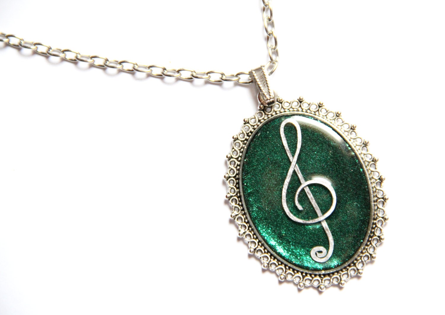 Musik Grün Halskette Geburtstagsgeschenk Für Sie Musiklehrer Geschenk Frauen Musiker Glitzer Charm Geschenke Treble Clef Anhänger Statement von GitasJewelryShop