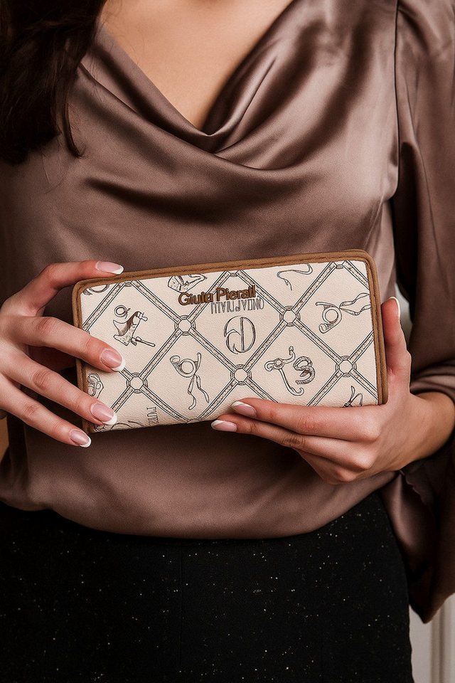Giulia Pieralli Geldbörse Damen Portemonnaie XXL – Stil trifft auf maximale Funktion, Stilvolle Damen Raumwunder Geldbörse mit Geschenkbox – RFID-Schutz Giulia Pieralli Geldbörse Damen Portemonnaie XXL – Stil trifft auf maximale Funktion, Stilvolle Damen Raumwunder Geldbörse mit Geschenkbox – RFID-Schutz von Giulia Pieralli