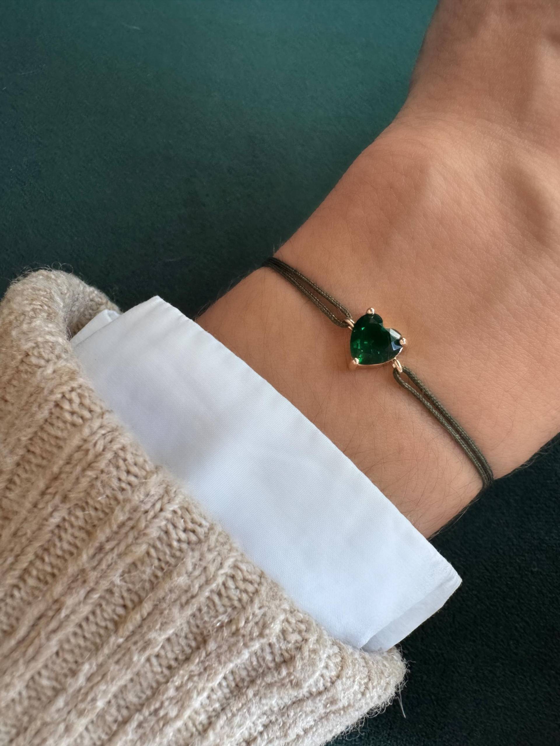 Armband Herz Makramee Filigran Gold Messing Kristall Zirkon Armband Herz Makramee Filigran Gold Messing Kristall Zirkon von GiulsJewelryDE
