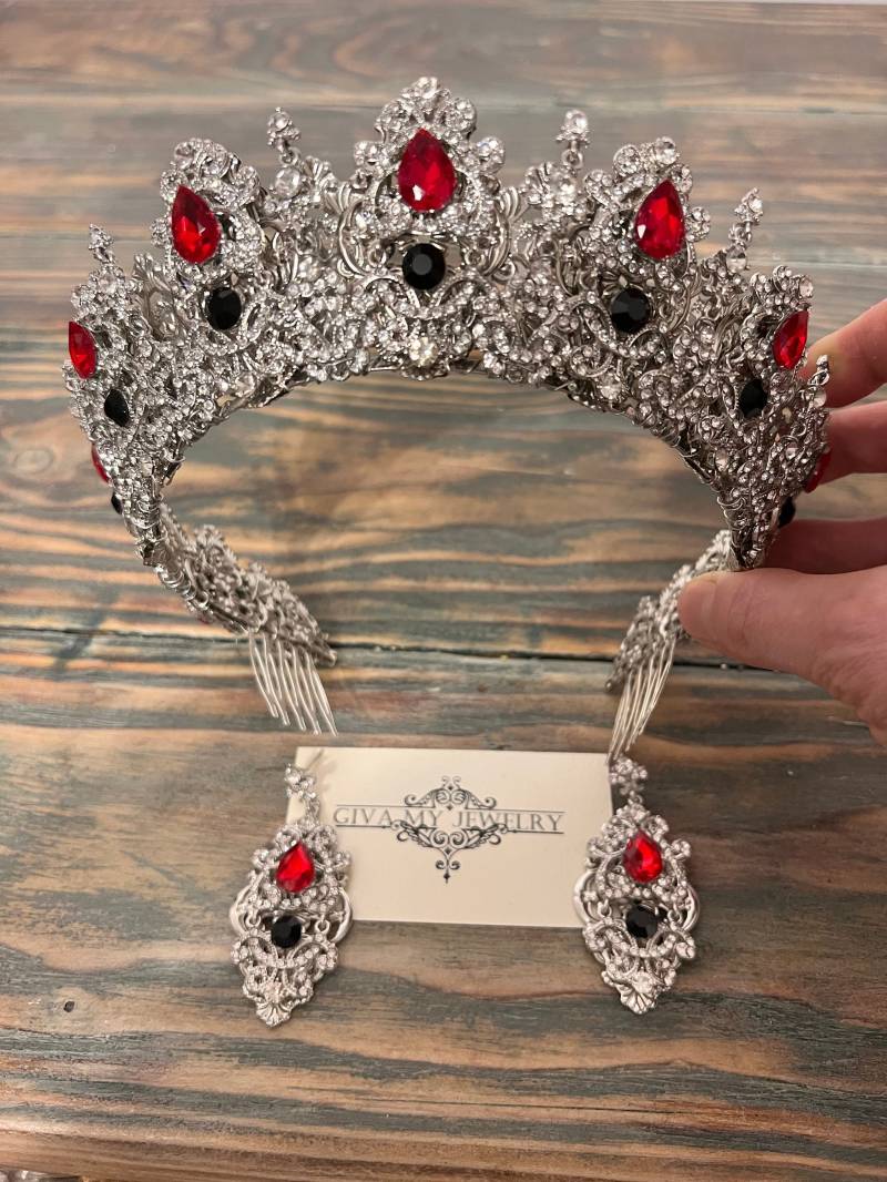 Silberne Kristall Krone ~Rote ~Royal Tiara ~Hochzeitskrone Braut von GivaMyJewerly