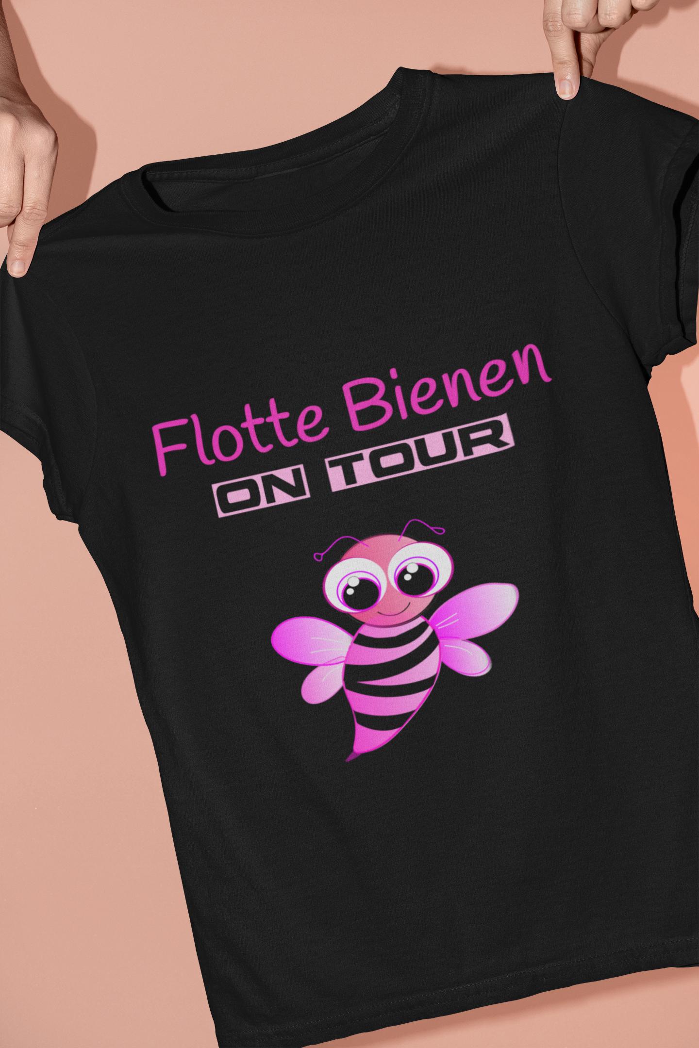 T-Shirt „Flotte Bienen On Tour" - Junggesellinnenabschied & Mädelsabend Shirt, Pinkes Bienen-Motiv, Lustiges Gruppen-Shirt Für Frauen von GiveAwayJoy