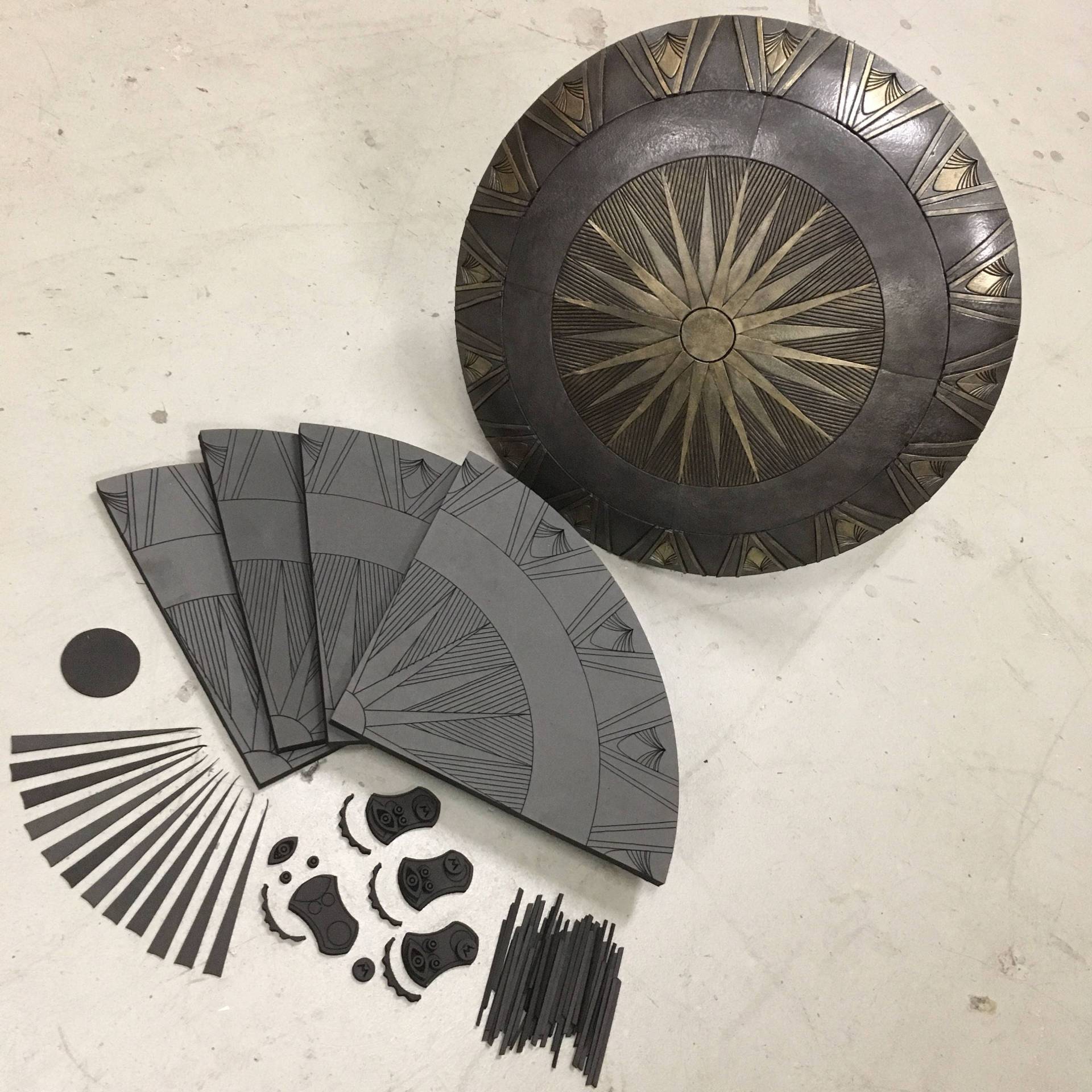 Ww Movie Shield Diy Kit | Cosplay, Halloween, Requisite, Comiccon, Kostüm Ww Movie Shield Diy Kit | Cosplay, Halloween, Requisite, Comiccon, Kostüm von GiveWaveStudios