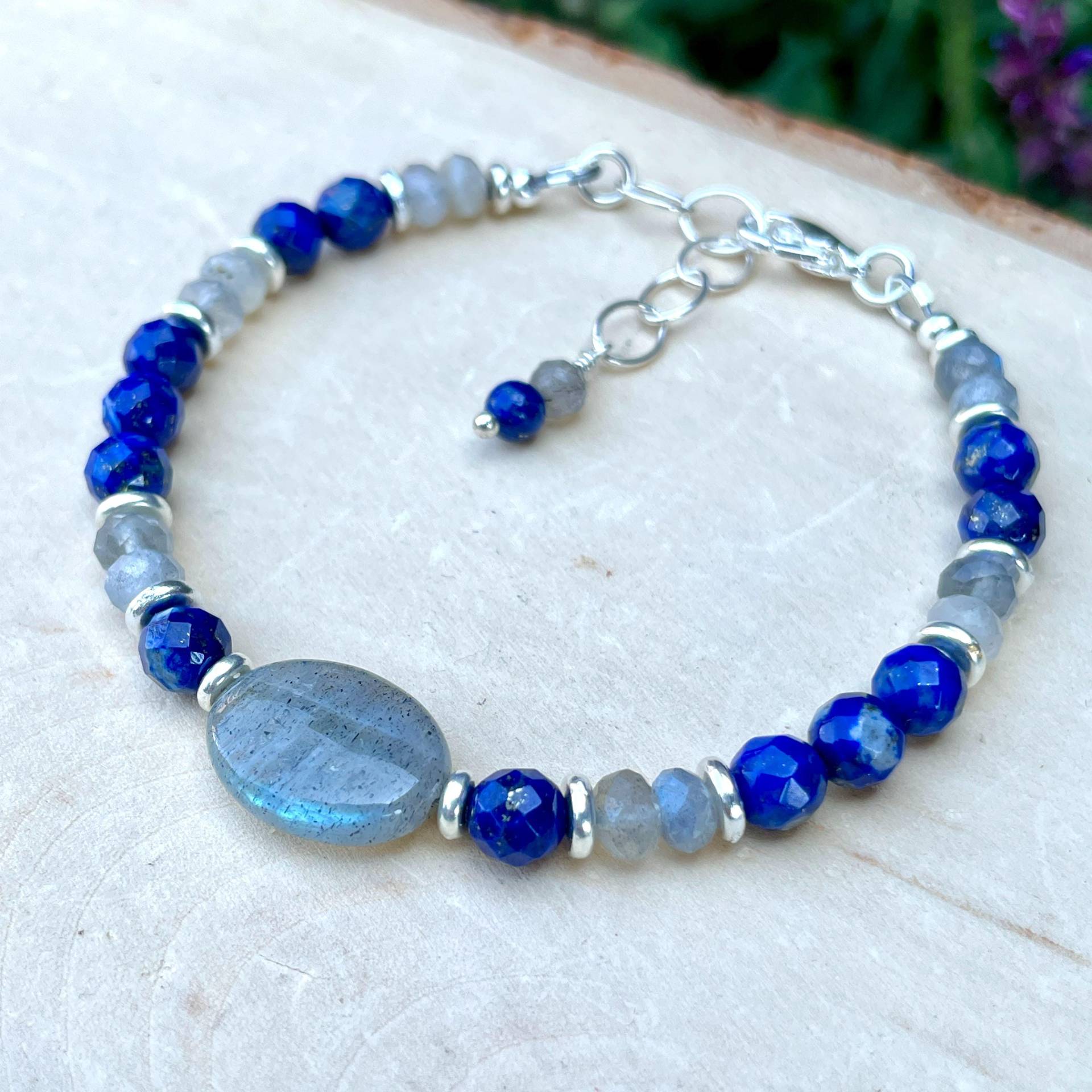 Labradorit & Lapis Lazuli Armband, Silber, Verstellbar, Verschluss, Perlen, Naturstein Kristall Edelstein von GivingEarthMinerals