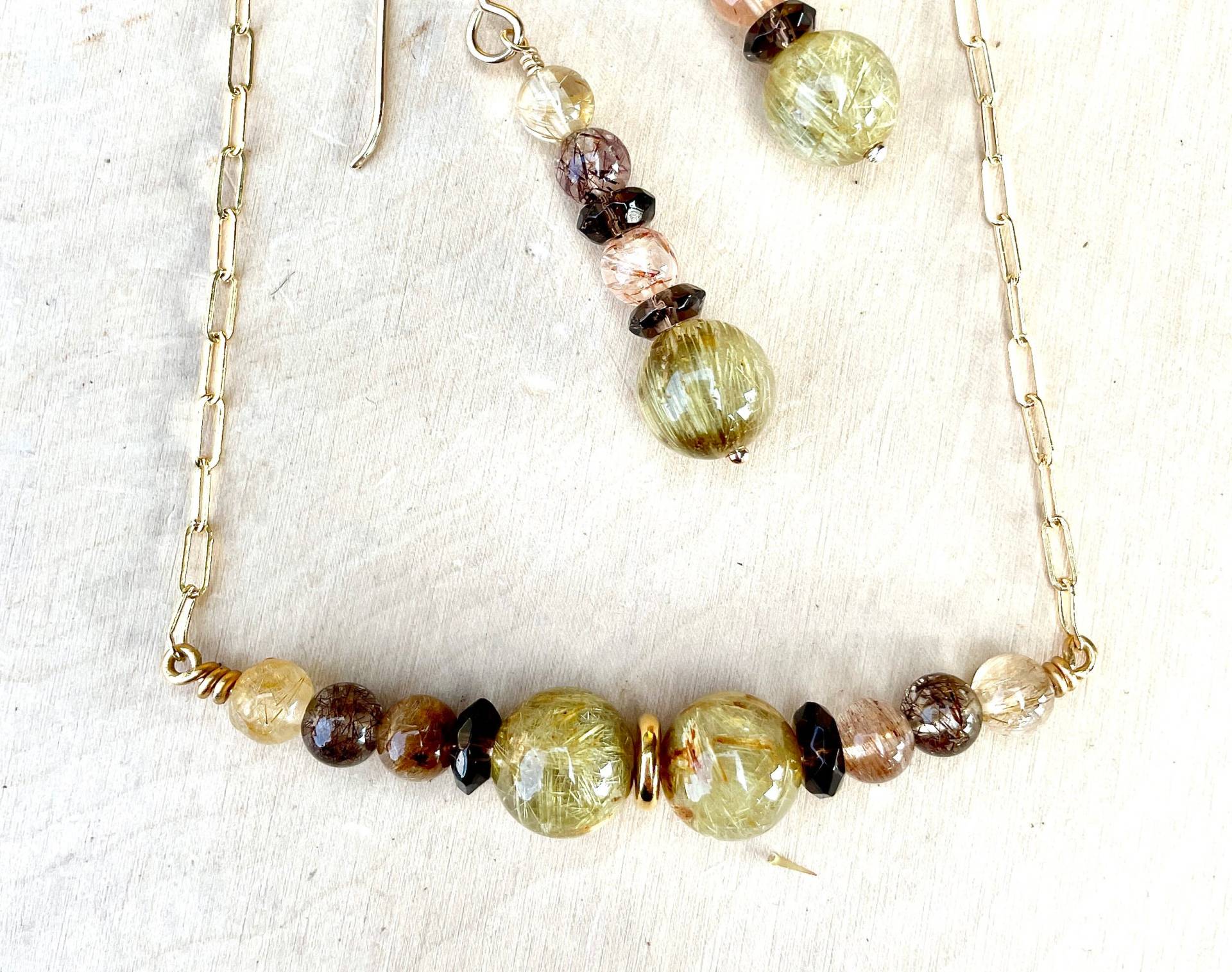 Rutil - Und Rauchquarz-Halskette, 14K Gold Gefüllte Kette, 15-16 Zoll, Naturstein-Edelsteinkristall, Zierlich Minimalistisch von GivingEarthMinerals