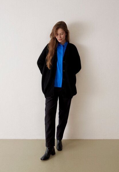 Givn Berlin Cardigan GBRAYA im loose Fit aus recyceltem Wollgemisch von Givn Berlin