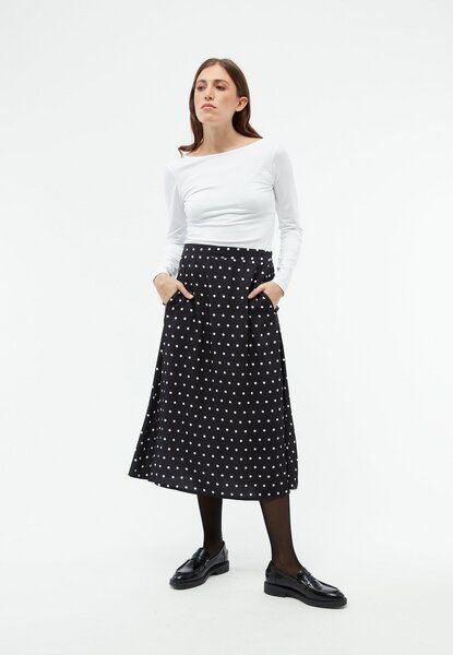 Givn Berlin Longsleeve GBMIMI aus Bio-Baumwolle mit tiefem Rückenausschnitt von Givn Berlin