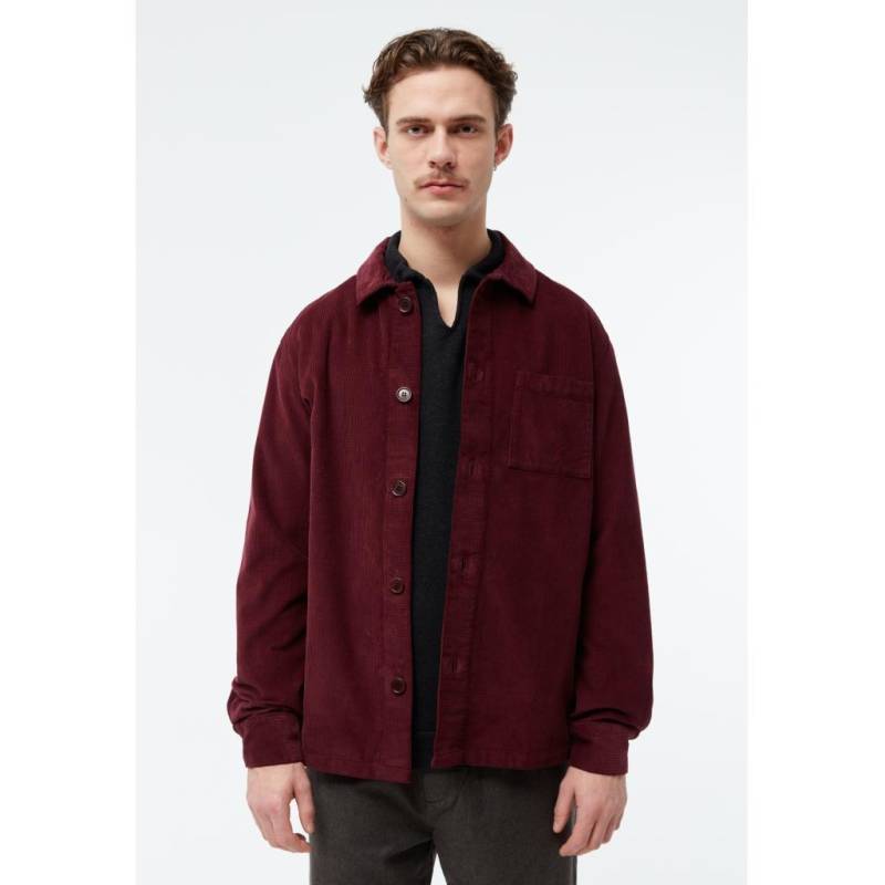 Cord-Overshirt Modell: Curt von Givn