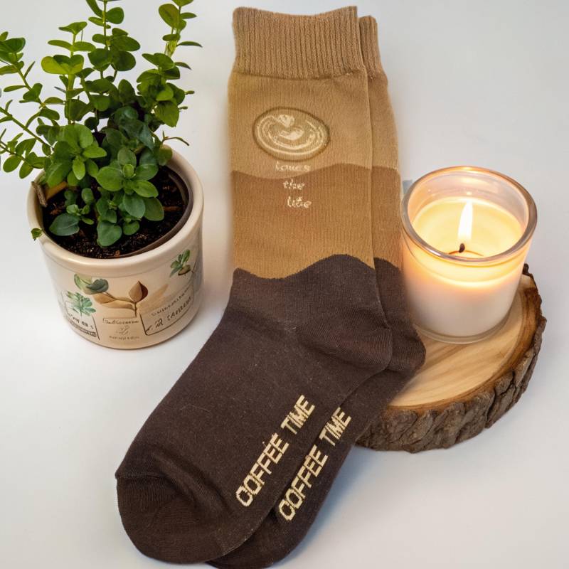 Kaffee Socken "Coffee Time" Strümpfe Oktober Herbst Winter Autumn Cozy Gemütlich Bequem Kamin von GlaceBricks