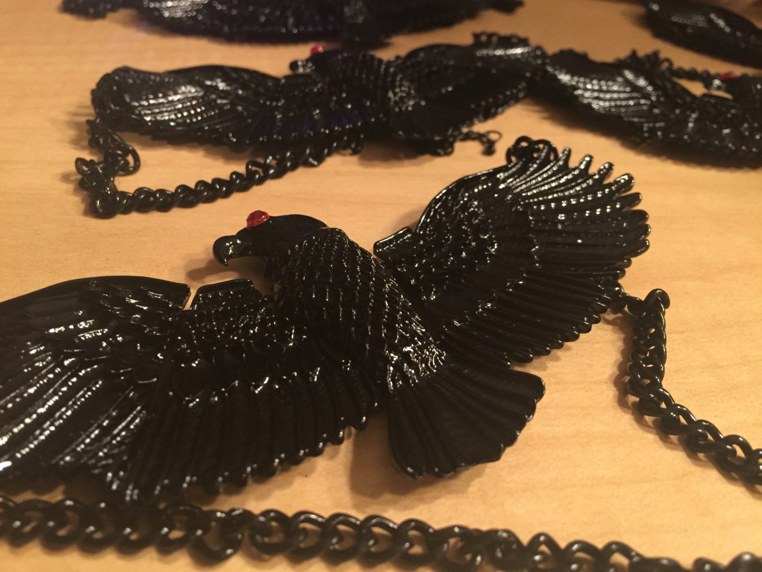Rabe Halskette Rabe Halskette von GlamJewelryOnline