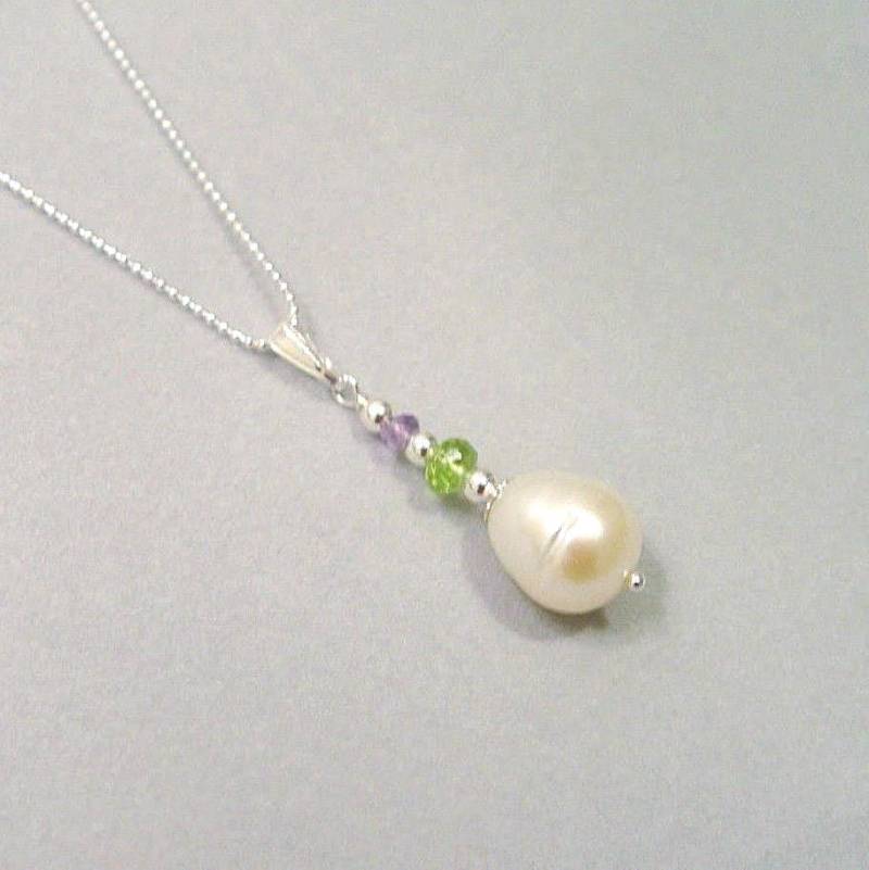 Suffragette Inspirierte Perlen Anhänger Amethyst, Peridot, Sterling Silber von Glamgemtastic