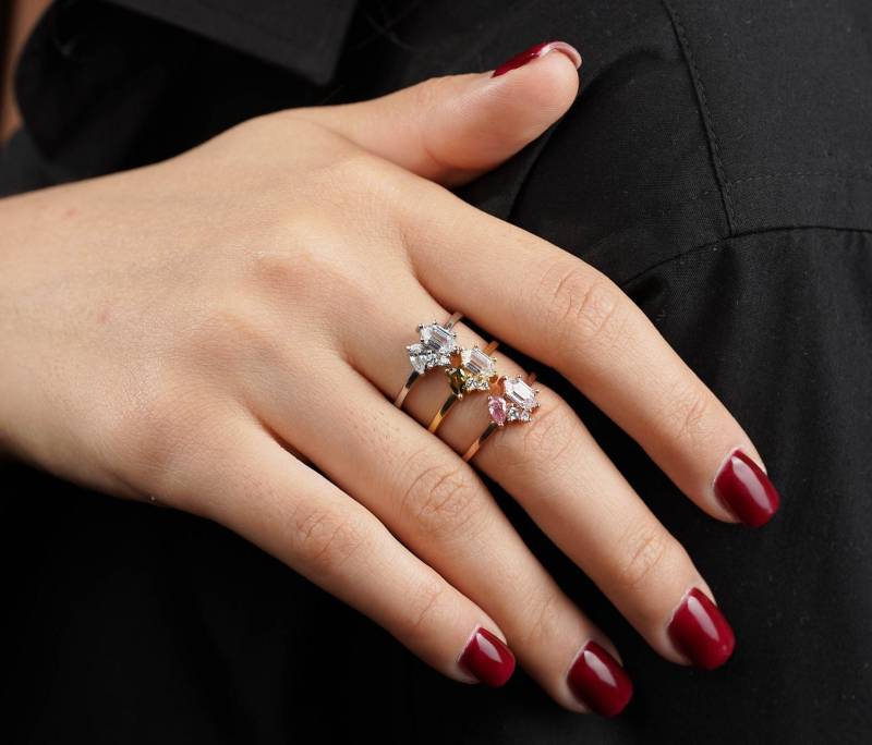 Eleganter Geburtsstein Bündel Ring Personalisierter Sterling Silber Multi-Stein Familienring Personalisierte Freunde Geburtssteine von Glamoristic