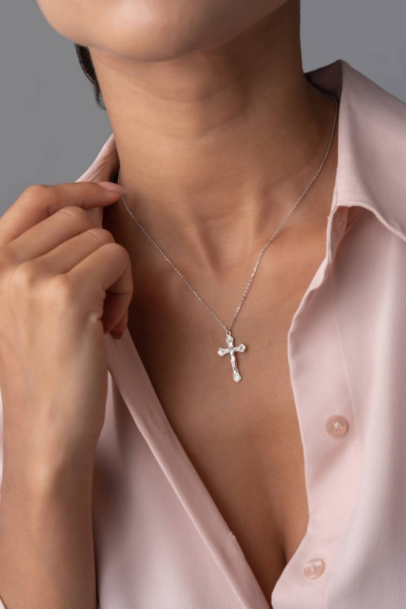 Heilige Kreuz Halskette 14K Massivgold Elegantes Kruzifix Beten Sie Jesus Religiöser Schmuck Unisex Geschenk von GlamoristicGold