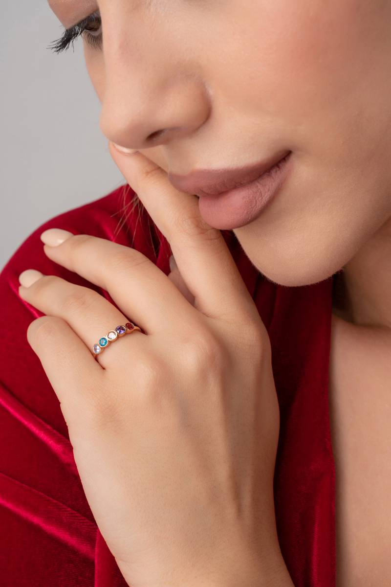 Mutterring Mit Kinder-Geburtssteinen Benutzerdefinierte Multi-stein-Ring Moderne Edelstein-Lünette Ring Oma Geschenk von GlamoristicGold