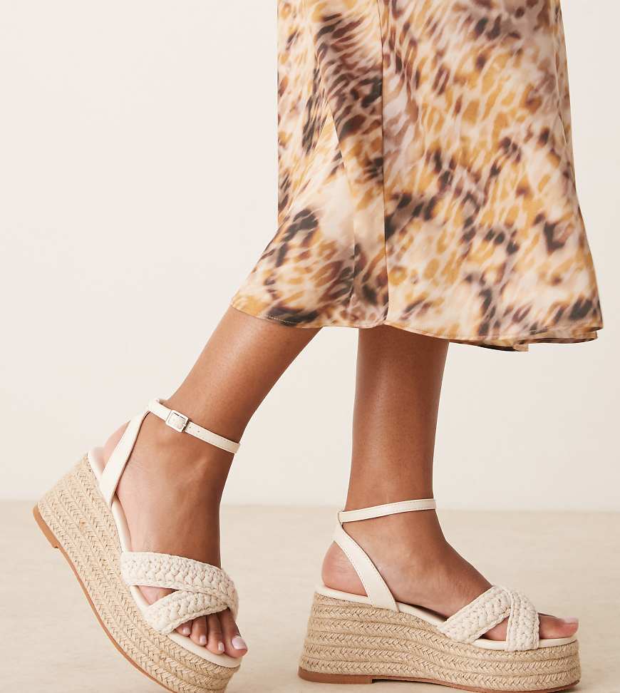 Glamorous Wide Fit - Beige Espadrilles-Sandaletten in Häkeloptik mit Plateausohle, weite Passform-Neutral von Glamorous Wide Fit