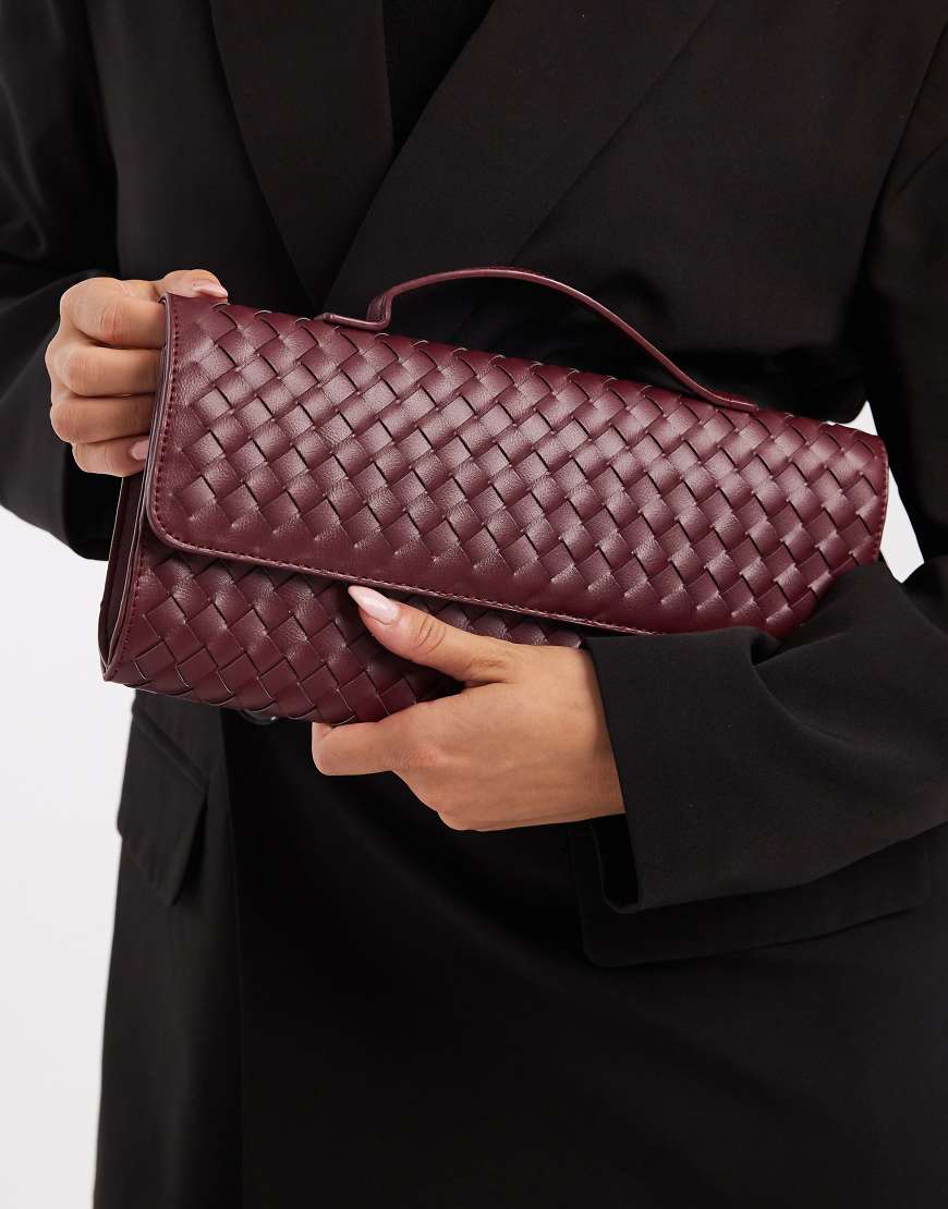 Glamorous - Clutch in Burgunderrot mit Weboptik von Glamorous