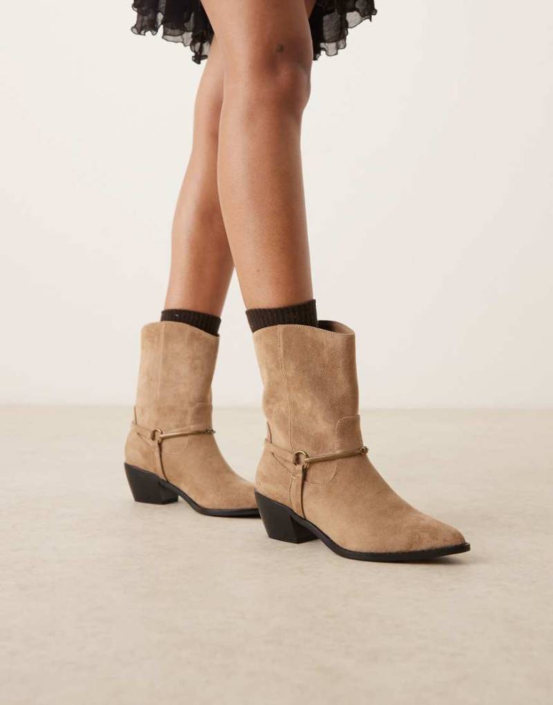 Glamorous - Cowboy-Stiefeletten in Taupe mit feinem Strukturmuster-Braun Glamorous - Cowboy-Stiefeletten in Taupe mit feinem Strukturmuster-Braun von Glamorous
