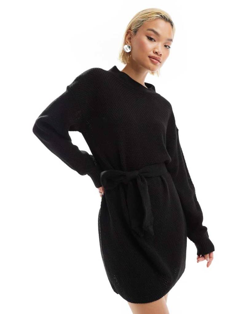 Glamorous - Geripptes Mini-Strickkleid in Schwarz mit Bindegürtel von Glamorous