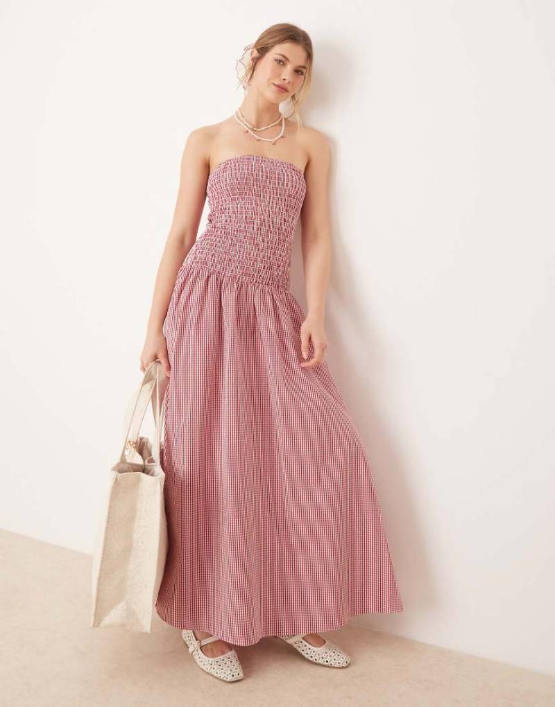 Glamorous - Gesmoktes Maxikleid mit tiefer Taille und rotem Vichy-Karo von Glamorous