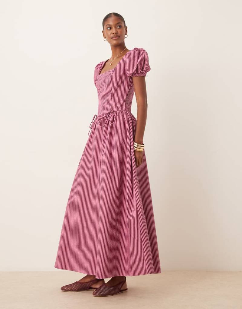 Glamorous - Gestreiftes, kurzärmliges Maxikleid aus Popeline in Rot und Rosa mit tief angesetzter Taille von Glamorous