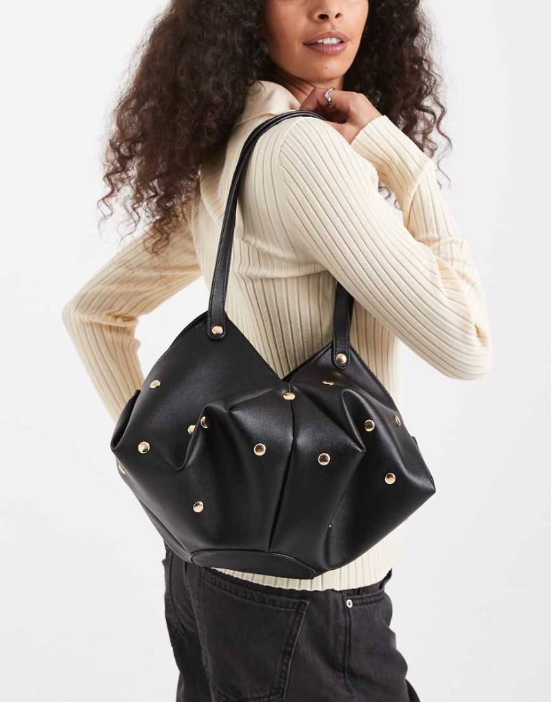 Glamorous - Handtasche in Schwarz mit Nietenbesatz von Glamorous