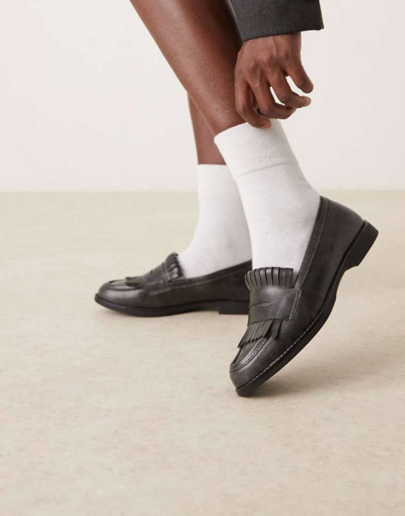 Glamorous - Loafer in Schwarz mit Fransen von Glamorous