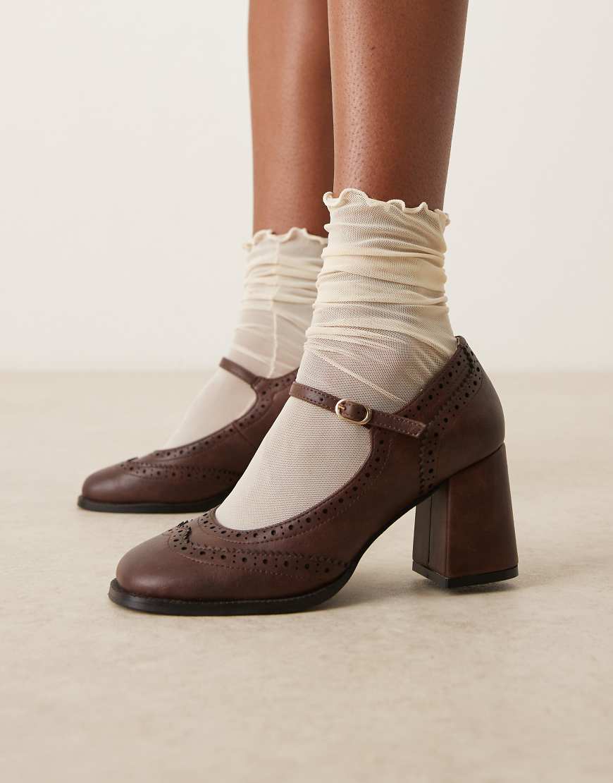 Glamorous - Mary-Jane-Schuhe in gewaschenem Braun mit Blockabsatz-Brown von Glamorous