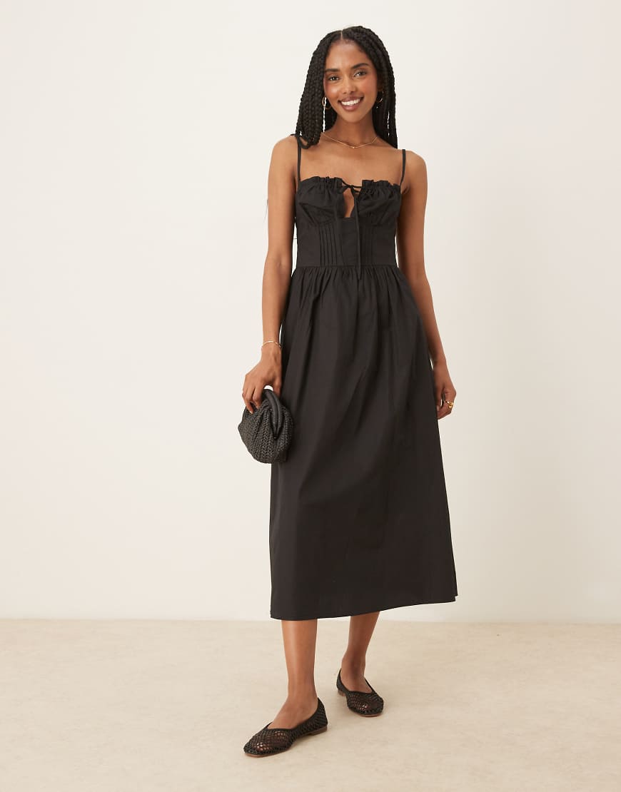 Glamorous - Midikleid aus Popeline in Schwarz mit Bindedetail am Ausschnitt von Glamorous