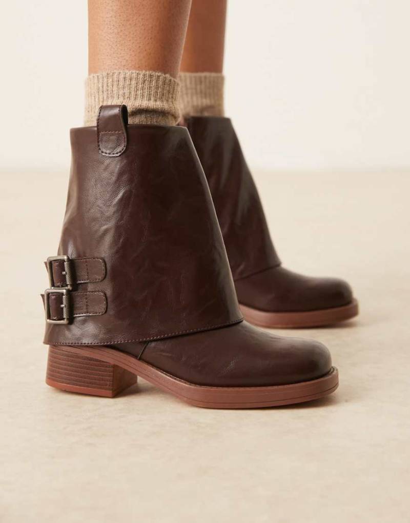 Glamorous - Niedrige Ankle-Boots in Braun mit umgeschlagenem Schaft von Glamorous