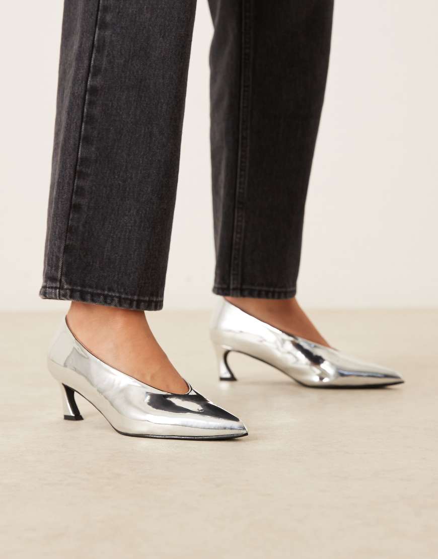 Glamorous - Pumps in Silber mit Kitten-Absätzen von Glamorous
