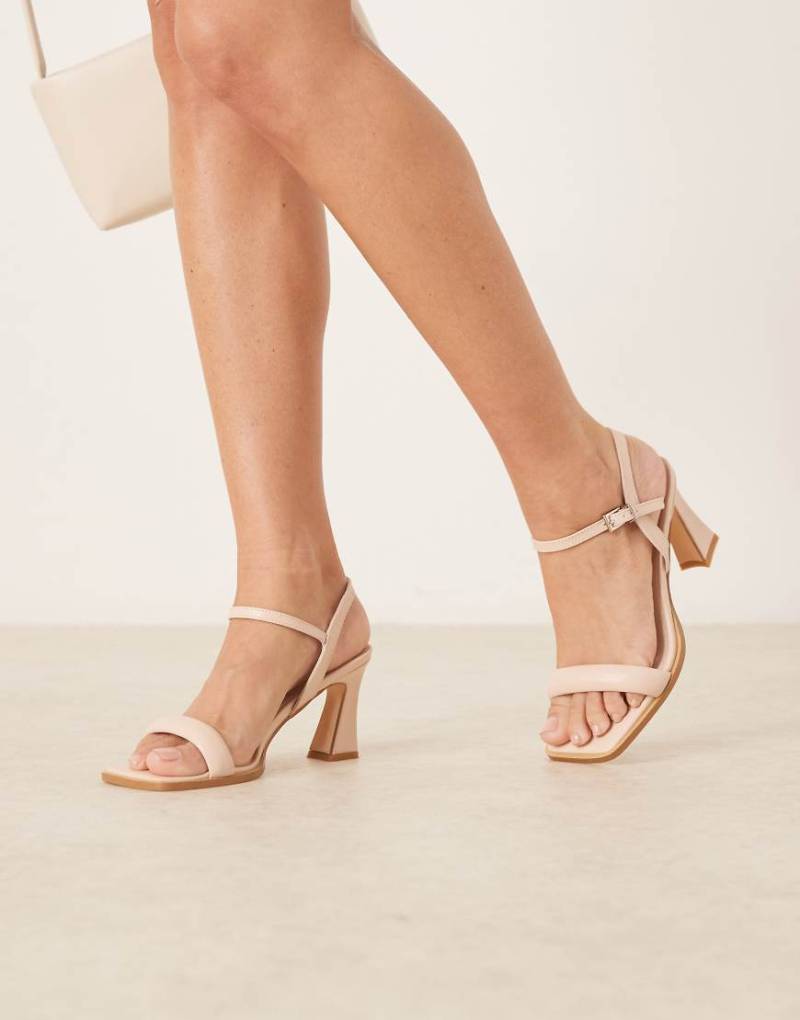 Glamorous - Sandalen in Creme mit mittelhohem Absatz-Neutral von Glamorous
