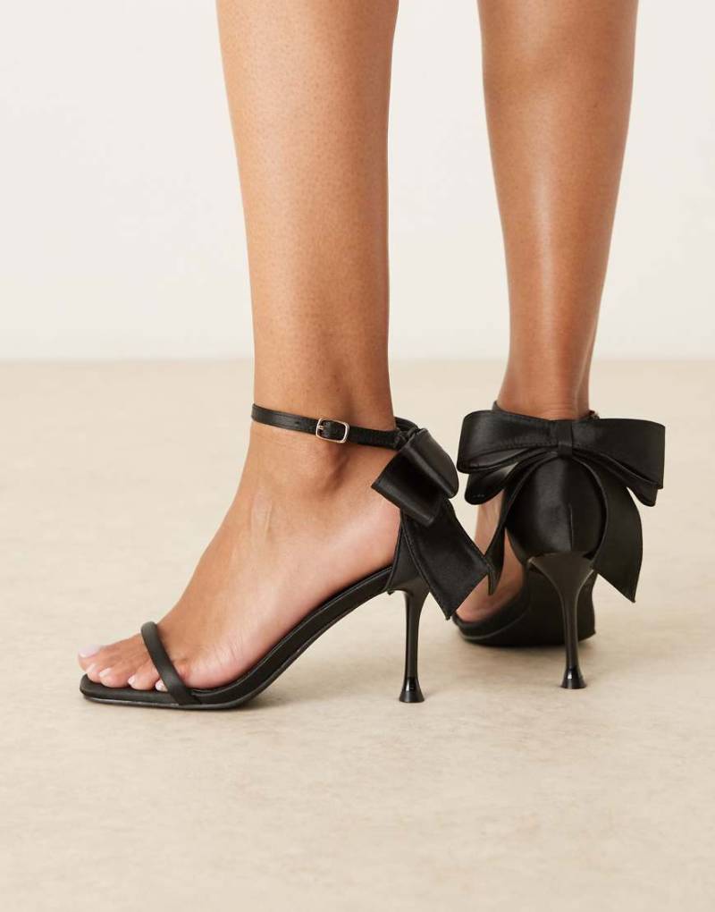 Glamorous - Sandalen in Schwarz mit Absatz und Schleife von Glamorous