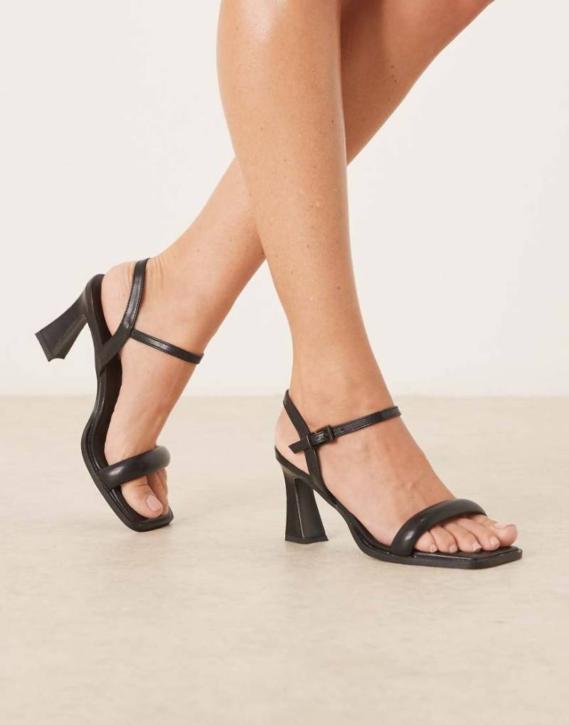 Glamorous - Sandalen in Schwarz mit mittelhohem Absatz von Glamorous