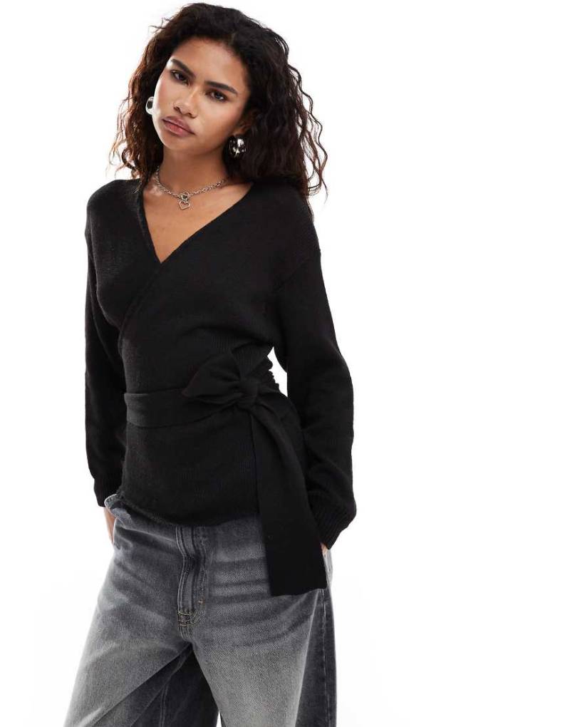 Glamorous - Wickel-Strickpullover in Schwarz Glamorous - Wickel-Strickpullover in Schwarz von Glamorous