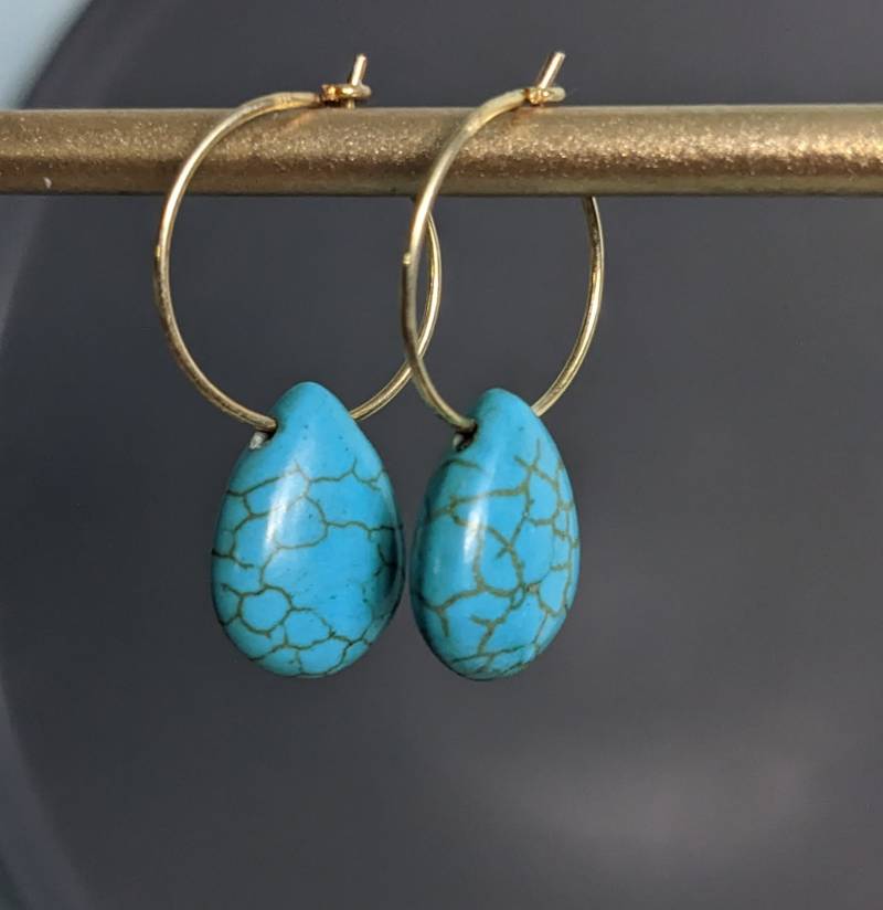 Türkis Teardrop Creolen, 24 K Gold Filled Ohrringe, Boho Schmuck, Dezember Geburtsstein von GlamorousJewelry1