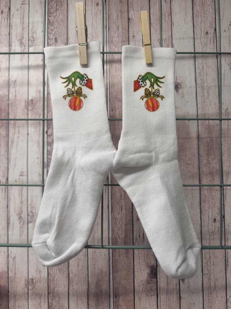 Die Besten Socken Für Einen Grinch Zum Wichteln Oder Als Geschenk Auch Dich Selbst von GlamourGremma