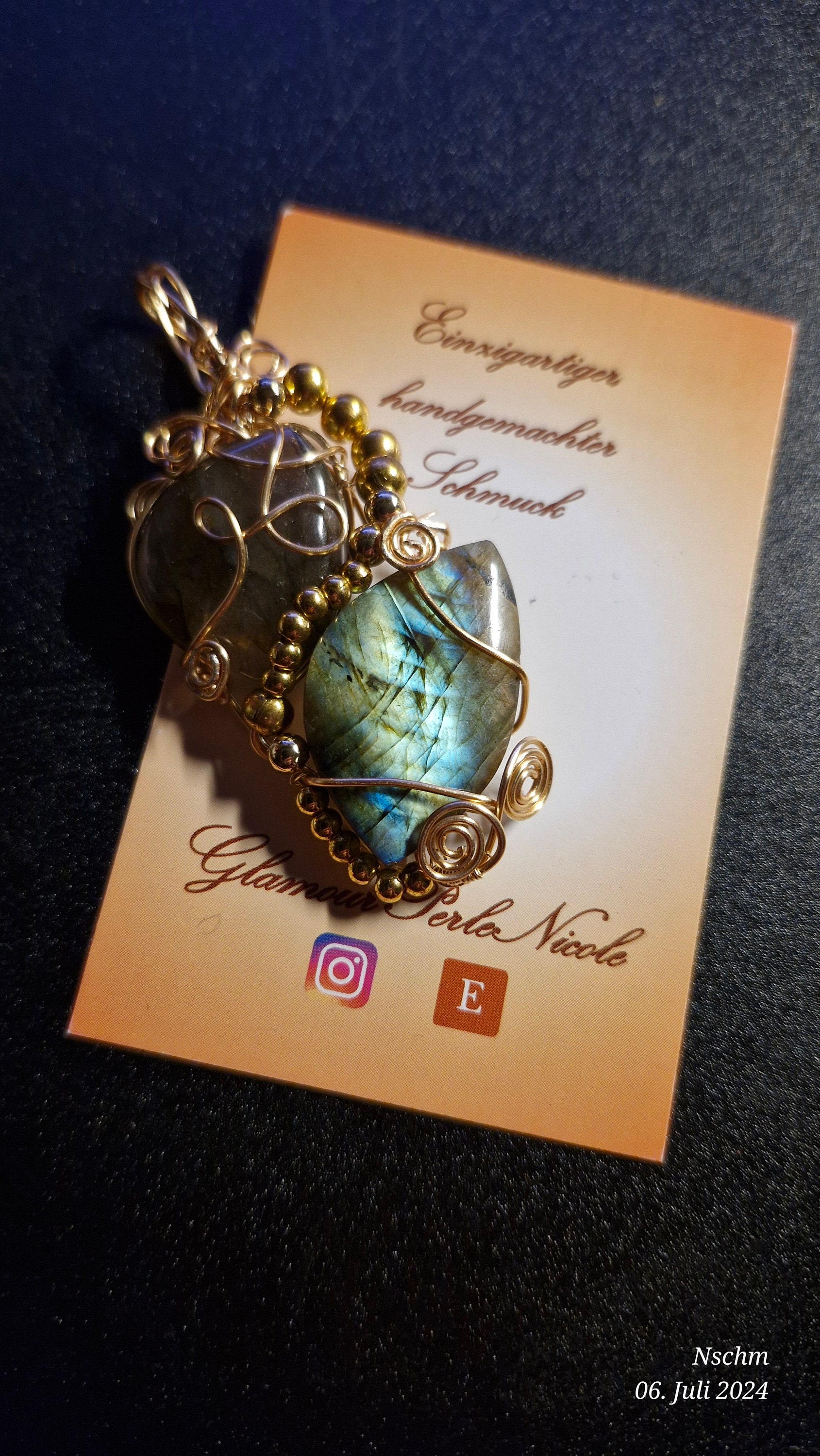 Labradorit Anhänger , 2 Steine in Einem Anhänger, Halskette Golddraht Gewickelt Edelstein Handgemachter Schmuck Geschenk Labradorit Anhänger , 2 Steine in Einem Anhänger, Halskette Golddraht Gewickelt Edelstein Handgemachter Schmuck Geschenk von GlamourPerleNicole