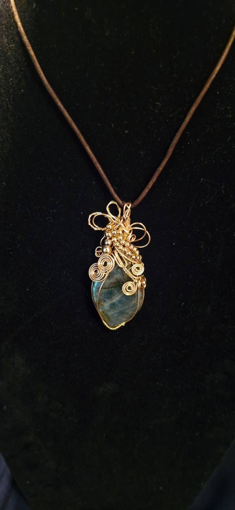 Labradorit Anhänger Halskette Golddraht Gewickelt Edelstein Handgemachter Schmuck Geschenk Für Frau Hochzeitsgeschenk von GlamourPerleNicole