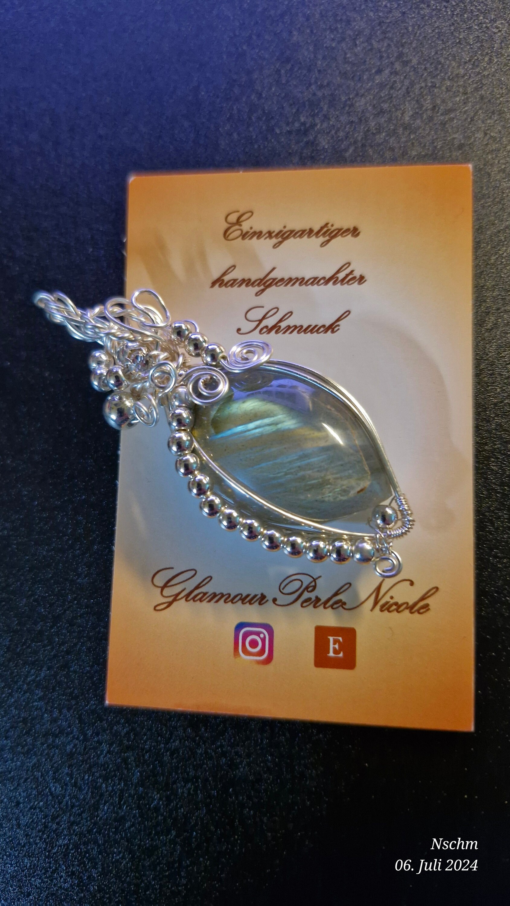 Labradorit Mondstein, Hell, Anhänger Halskette Silberdraht Gewickelt Edelstein Handgemachter Schmuck Geschenk Hochzeitsgeschenk Labradorit Mondstein, Hell, Anhänger Halskette Silberdraht Gewickelt Edelstein Handgemachter Schmuck Geschenk Hochzeitsgeschenk von GlamourPerleNicole