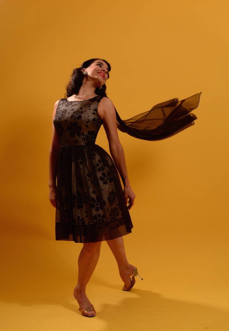 50Er Jahre Chiffonkleid Mit Blumen Acetat Unter Rock Und Angesetztem Schal Kleid Vintage Cocktailkleid von GlamourlandVintage