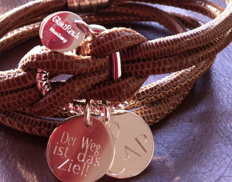 Lederwickelarmband Mit Herz + 2 Gravurplatten 925 von Glanzreich