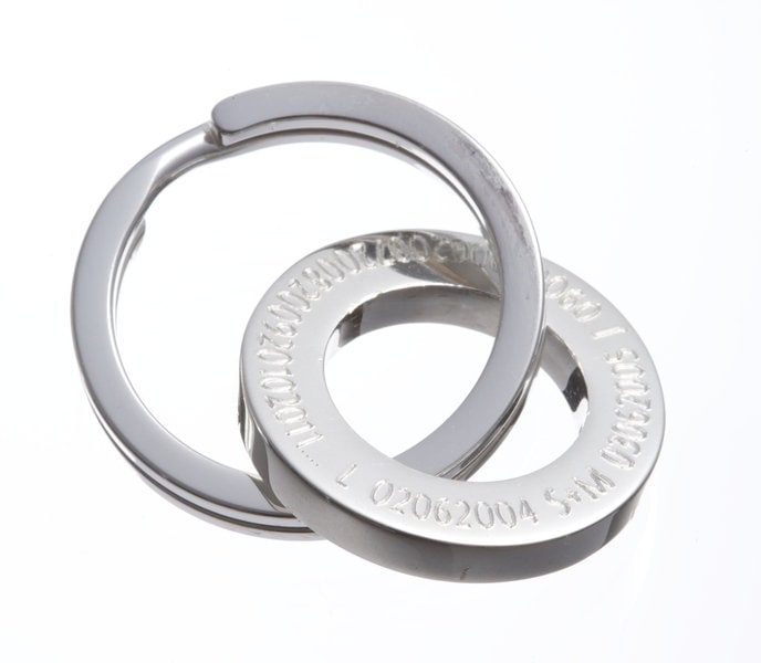 Silberner Schlüsselring Mit Ring Für Ihren Code, Schlüsselanhänger Gravur, Hochzeitsring, Graviert von Glanzreich