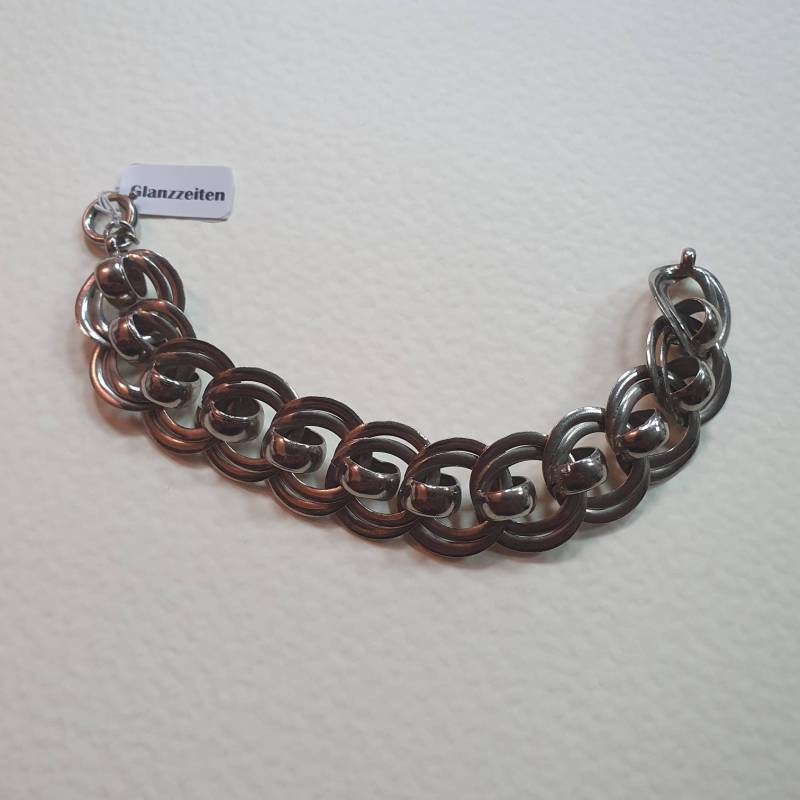 Original Art Deco Armband Jakob Bengel Pforzheim Chromglieder Ungetragen Aus Altem Lagerbestand Original Art Deco Armband Jakob Bengel Pforzheim Chromglieder Ungetragen Aus Altem Lagerbestand von Glanzzeitenvintage