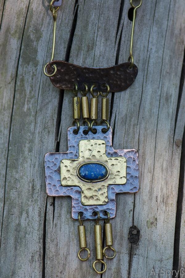 Halskette Kupfer Mit Lapislazuli "Cruces' Halskette Kupfer Mit Lapislazuli "Cruces' von GlasAlbum